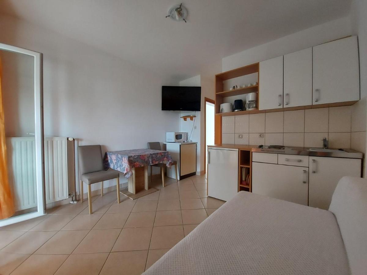 Apartment Pezic كرك المظهر الخارجي الصورة